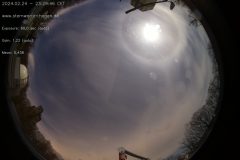 Halo um den Mond am 24.02.2024 um 23:29:46 Uhr MEZ (Foto: AllSky-Kamera der Sternwarte Hagen)