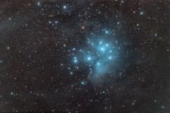 Messier 45 (Pleiaden) im Sternbild Stier (Foto: Norbert Mrozek)