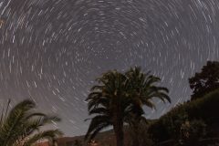 Landschaft und Sterne